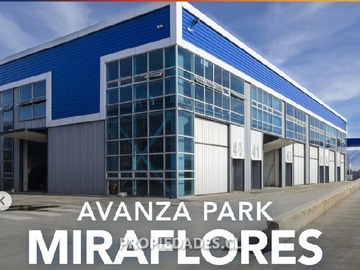 Arriendo Mensual / Bodega / Renca