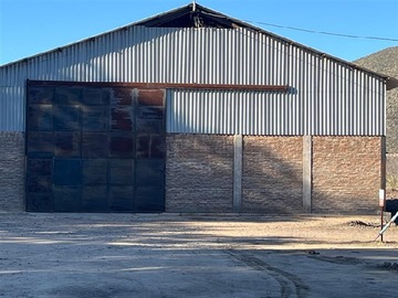 Arriendo Mensual / Bodega / San Felipe