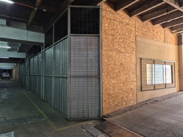 Arriendo Mensual / Bodega / San Joaquín