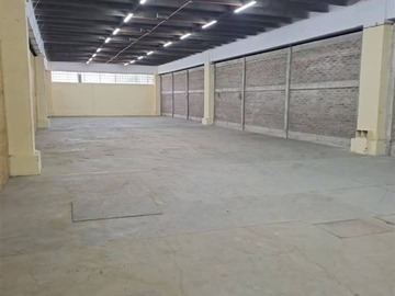 Arriendo Mensual / Bodega / San Joaquín