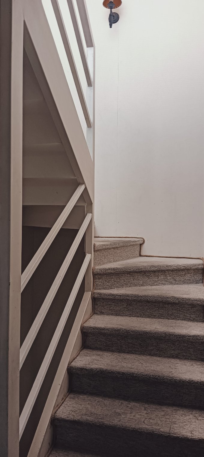 Escalera al tercer piso