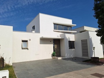 Arriendo Mensual / Casa / Buin