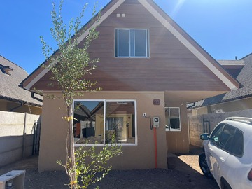 Arriendo Mensual / Casa / Buin