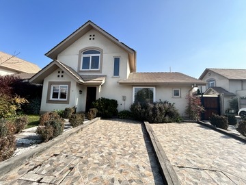 Arriendo Mensual / Casa / Buin