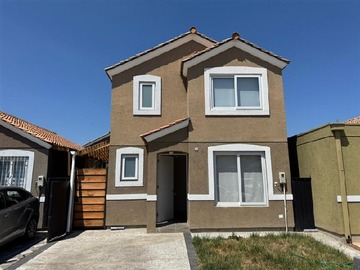 Arriendo Mensual / Casa / Buin