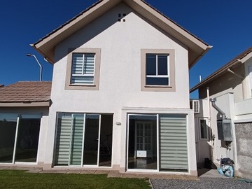 Arriendo Mensual / Casa / Buin