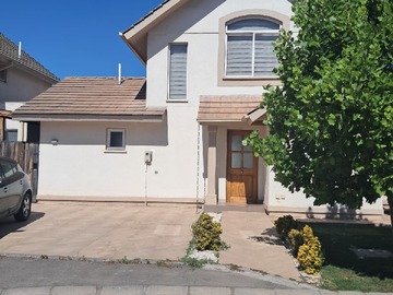 Arriendo Mensual / Casa / Buin