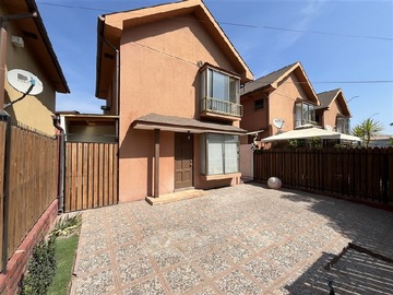 Arriendo Mensual / Casa / Buin