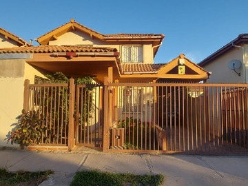 Arriendo Mensual / Casa / Buin
