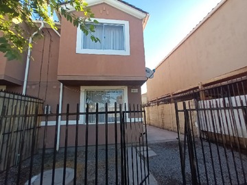 Arriendo Mensual / Casa / Buin