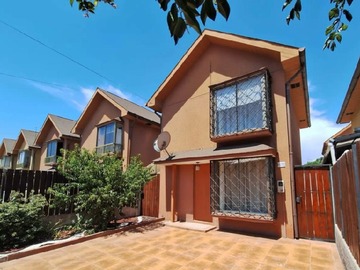 Arriendo Mensual / Casa / Buin