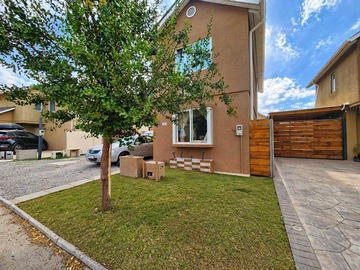 Arriendo Mensual / Casa / Buin