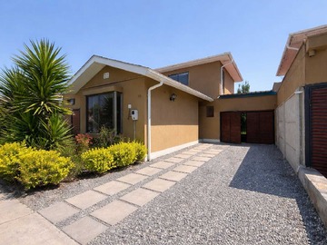 Arriendo Mensual / Casa / Buin