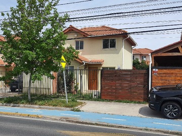 Arriendo Mensual / Casa / Buin