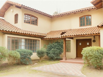 Arriendo Mensual / Casa / Calera de Tango