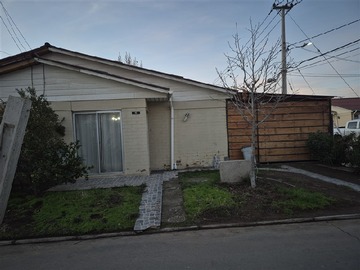 Arriendo Mensual / Casa / Calle Larga