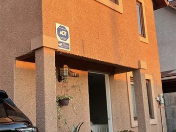 Arriendo Mensual / Casa / Cerrillos