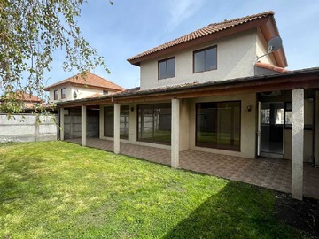 Arriendo Mensual / Casa / Chillán