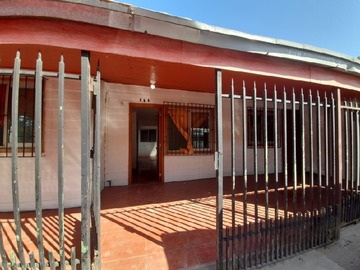 Arriendo Mensual / Casa / Chillán