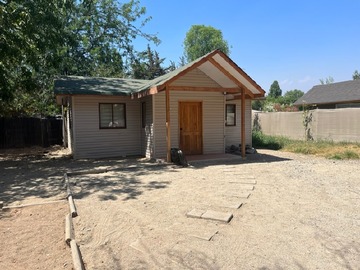 Arriendo Mensual / Casa / Colina