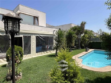 Arriendo Mensual / Casa / Colina