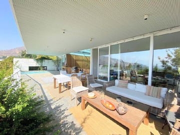 Arriendo Mensual / Casa / Colina