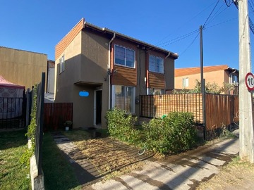 Arriendo Mensual / Casa / Colina