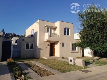 Arriendo Mensual / Casa / Colina