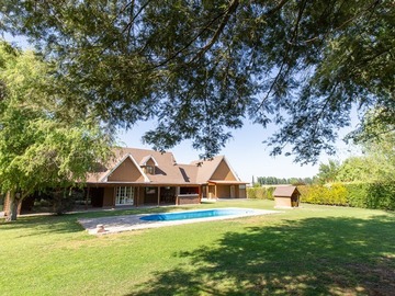 Arriendo Mensual / Casa / Colina