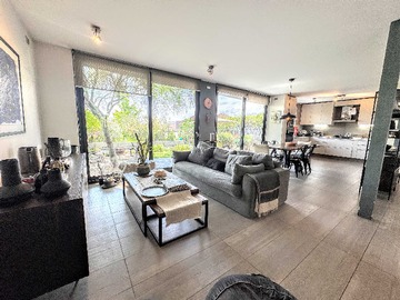 Arriendo Mensual / Casa / Colina