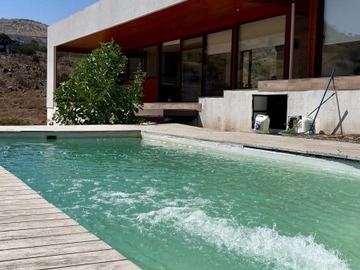 Arriendo Mensual / Casa / Colina