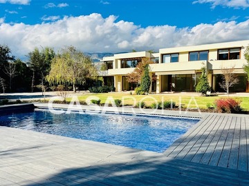 Arriendo Mensual / Casa / Colina