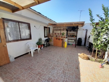 Arriendo Mensual / Casa / Colina