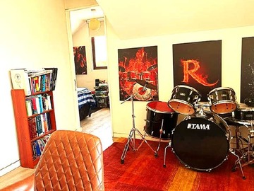 Arriendo Mensual / Casa / Colina