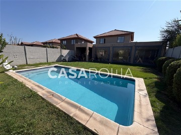 Arriendo Mensual / Casa / Colina
