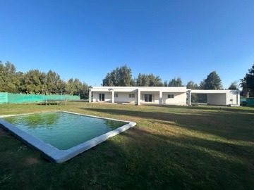 Arriendo Mensual / Casa / Colina