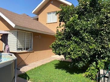Arriendo Mensual / Casa / Colina