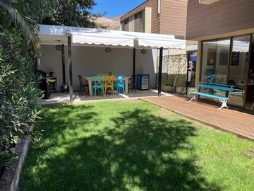 Arriendo Mensual / Casa / Colina