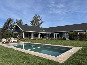 Arriendo Mensual / Casa / Colina