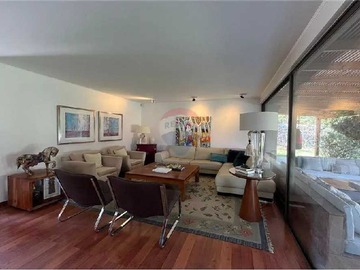 Arriendo Mensual / Casa / Colina