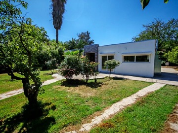 Arriendo Mensual / Casa / Colina