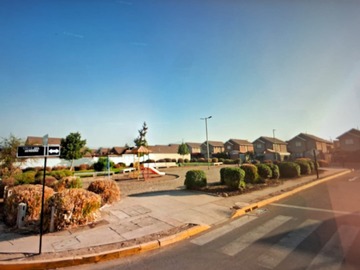 Arriendo Mensual / Casa / Colina