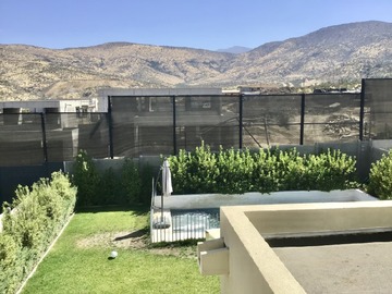 Arriendo Mensual / Casa / Colina