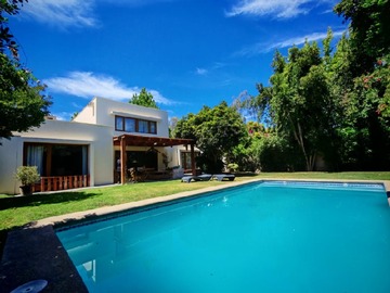 Arriendo Mensual / Casa / Colina