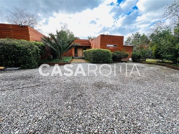 Arriendo Mensual / Casa / Colina