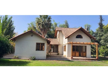 Arriendo Mensual / Casa / Colina