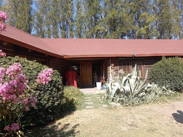 Arriendo Mensual / Casa / Colina