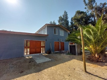 Arriendo Mensual / Casa / Colina