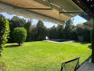 Arriendo Mensual / Casa / Colina
