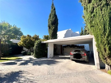 Arriendo Mensual / Casa / Colina